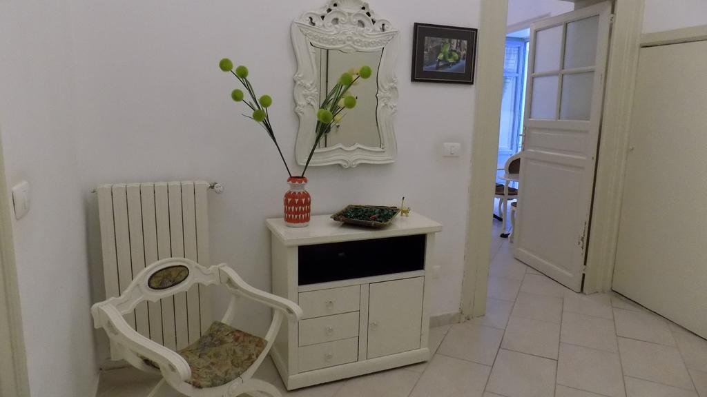 Vespa B&B Палермо Екстериор снимка