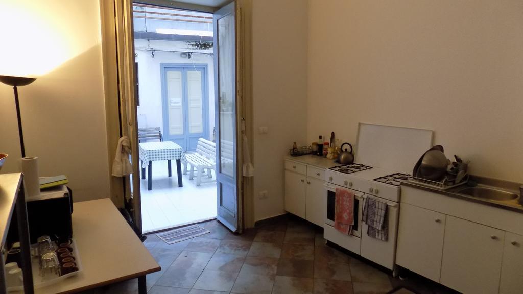 Vespa B&B Палермо Екстериор снимка